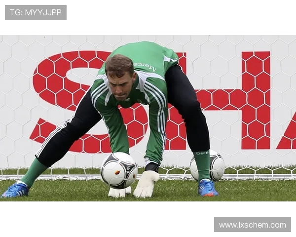 德国足球明星全景解析从传奇到新星的辉煌历程与成就