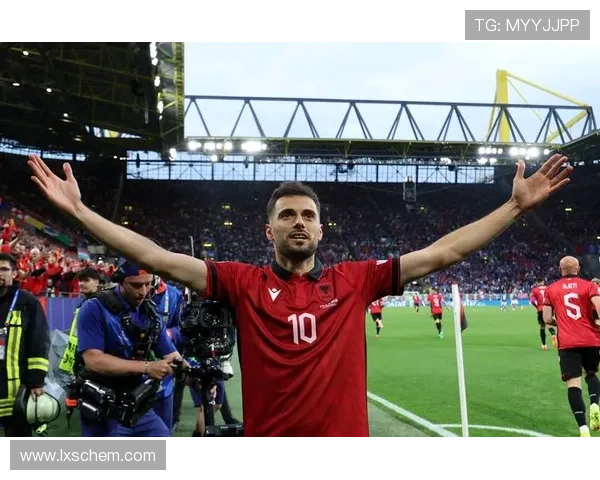 欧洲足球明星在推特上的精彩瞬间与互动回顾